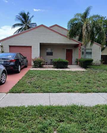 7943 NW Bishopwood Road NW, Lake Worth, FL 33467