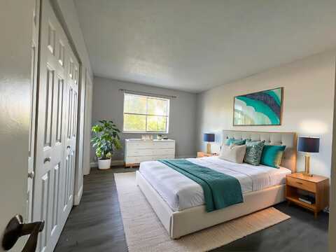 717 Gardens Drive, Pompano Beach, FL 33069