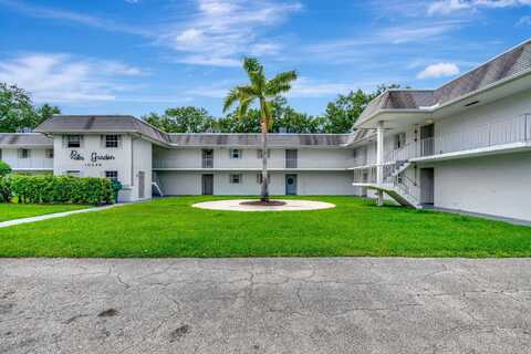 10249 N Military Trail, Palm Beach Gardens, FL 33410