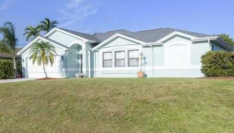 389 SE Whitmore Drive, Port Saint Lucie, FL 34984