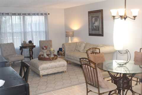 13115 Belhaven Court, Wellington, FL 33414