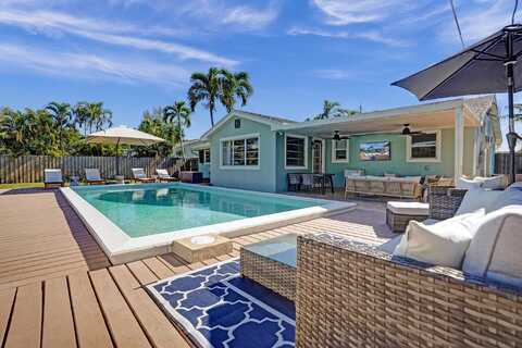 123 SE 25th Avenue, Boynton Beach, FL 33435