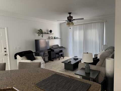 3106 Myrtlewood Circle E, Palm Beach Gardens, FL 33418