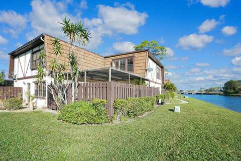 116 Weybridge Circle, Royal Palm Beach, FL 33411