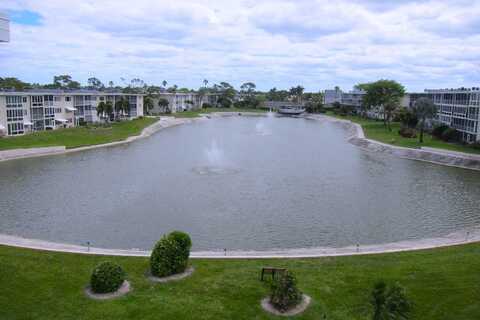 2728 N Garden Drive N, Lake Worth, FL 33461