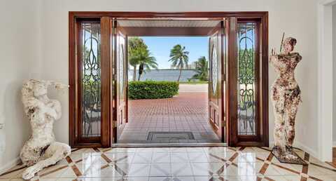 1141 Pine Point Road, Riviera Beach, FL 33404