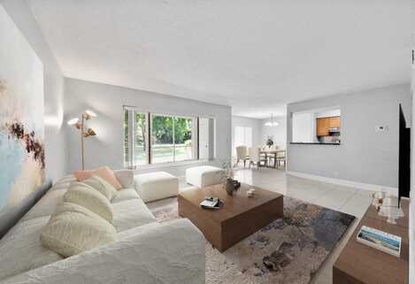 815 W Boynton Beach Boulevard, Boynton Beach, FL 33426