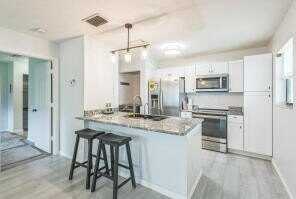 6537 SE Federal Highway, Stuart, FL 34997