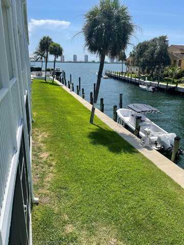 120 Lehane Terrace, North Palm Beach, FL 33408