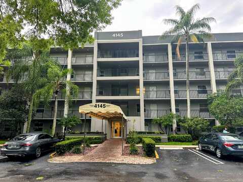 4145 Cypress Reach Court, Pompano Beach, FL 33069