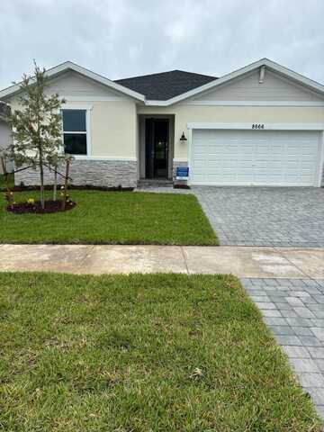 8666 Dahlia Circle, Port Saint Lucie, FL 34986
