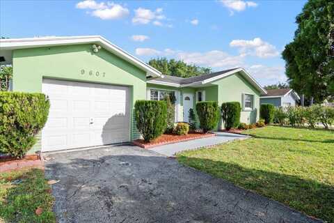 9607 Park Row, Boca Raton, FL 33428