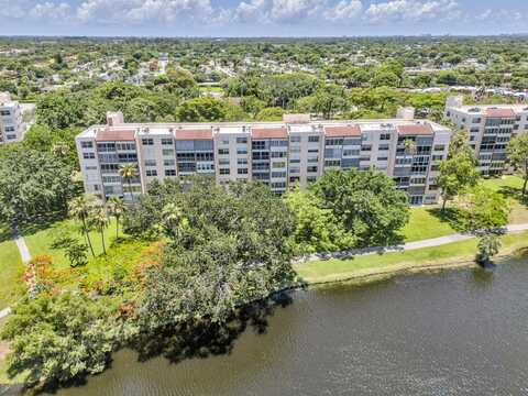 14623 Bonaire Boulevard, Delray Beach, FL 33446