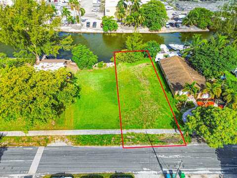 193 NW 14th Way, Dania Beach, FL 33004