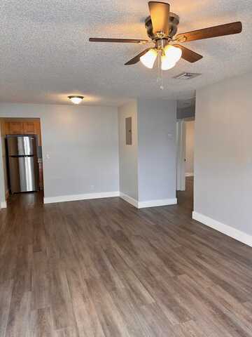 7521 NW 44th Court, Coral Springs, FL 33065