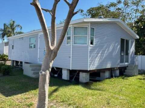 2023 St. Lucie Blvd, Fort Pierce, FL 34946