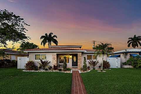 209 SE 3rd Terrace, Dania Beach, FL 33004