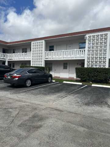 1280 NW 43rd Terrace, Lauderhill, FL 33313