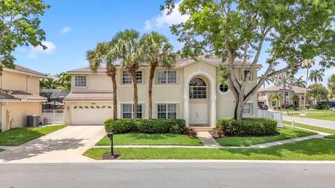 10694 Wheelhouse Circle, Boca Raton, FL 33428