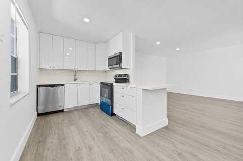 124 Normandy C, Delray Beach, FL 33484