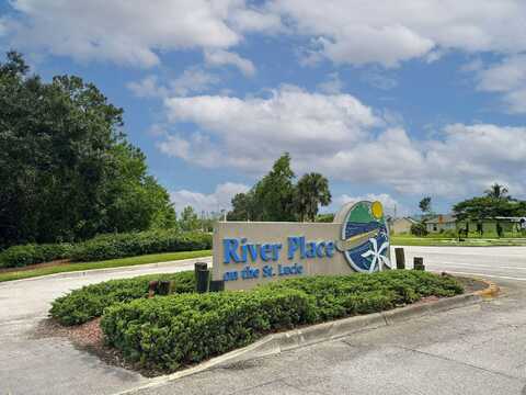 650 Waters Edge Lane, Port Saint Lucie, FL 34983
