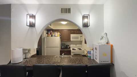 6041 10th Avenue N, Greenacres, FL 33463