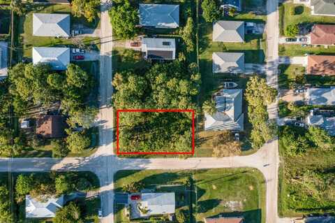 1590 18th Avenue SW, Vero Beach, FL 32962