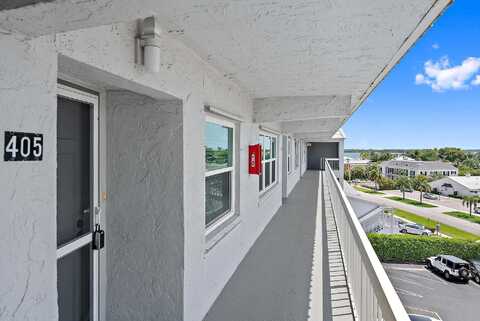 155 Yacht Club Drive, North Palm Beach, FL 33408