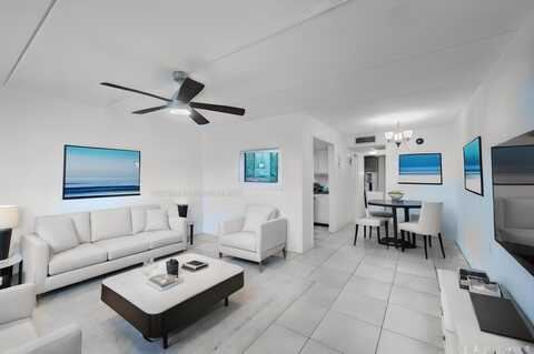 400 Village Green 216 Circle W, Palm Springs, FL 33461