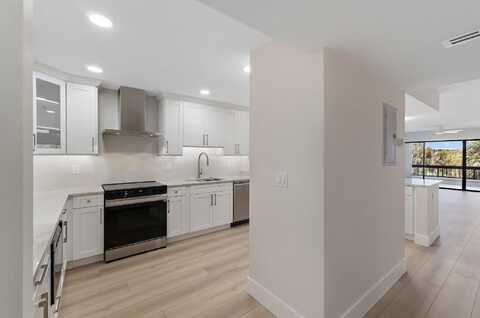 1030 Us Highway One, North Palm Beach, FL 33408
