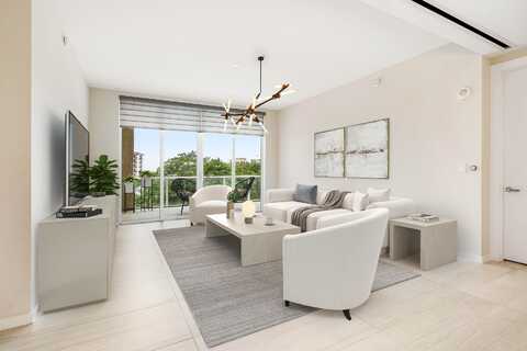 200 SE Mizner Boulevard, Boca Raton, FL 33432