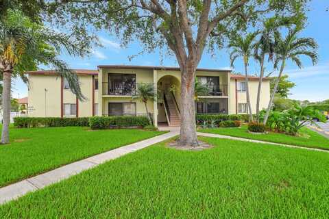 4695 Sable Pine Circle, West Palm Beach, FL 33417