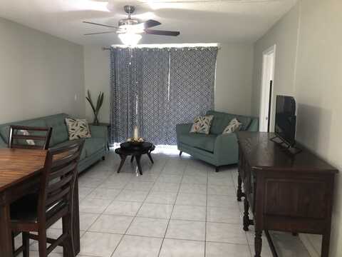 8051 Sunrise Lakes Drive N, Sunrise, FL 33322