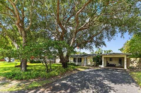 4311 NE 16th Avenue, Oakland Park, FL 33334