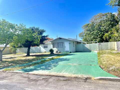1229 19th Avenue N, Lake Worth, FL 33460