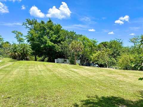 823 Yacht Club, Moore Haven, FL 33471