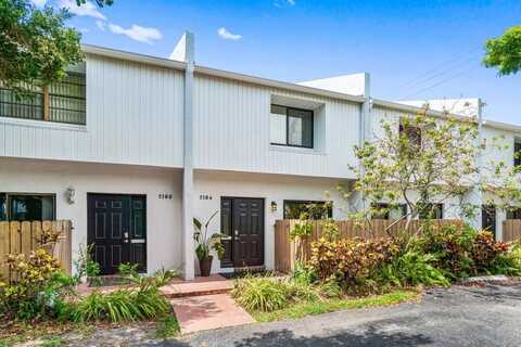 2104 NE 44 Street, Lighthouse Point, FL 33064