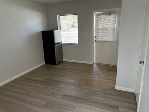 931 N F Street, Lake Worth, FL 33460