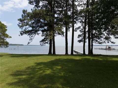 8377 Ray Brown Jr Lane, Gloucester, VA 23061