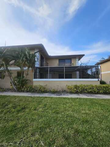 1458 N Lawnwood Circle, Fort Pierce, FL 34950