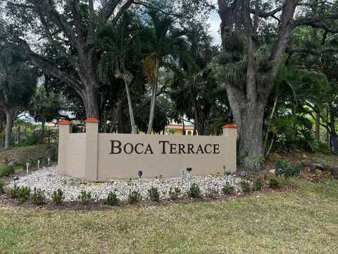 848 SW 9th Street Circle, Boca Raton, FL 33486