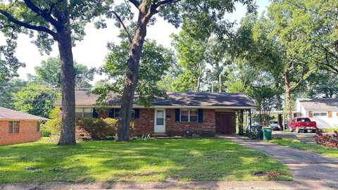 7701 Apache Road, Little Rock, AR 72205