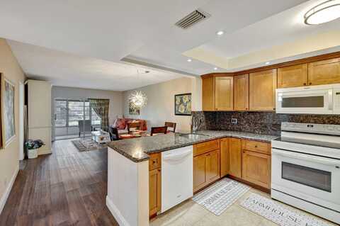 2901 NW 46th Avenue, Lauderdale Lakes, FL 33313