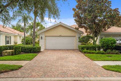 649 Hudson Bay Drive, Palm Beach Gardens, FL 33410