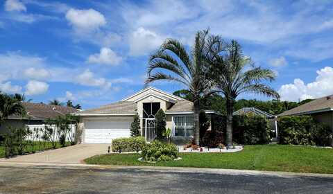 1768 Sawgrass Circle, Greenacres, FL 33413