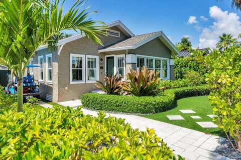216 Lakeland Drive, West Palm Beach, FL 33405