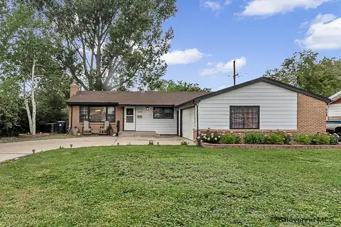 1218 MONROE AVE, Cheyenne, WY 82001