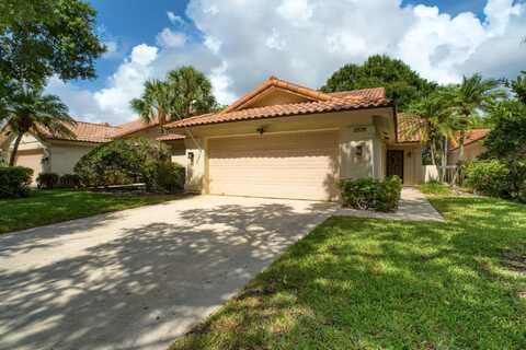 2575 Iroquois Circle, West Palm Beach, FL 33409