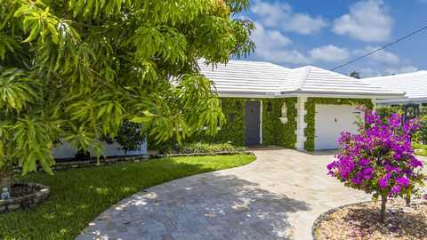 750 Holly Lane, Boca Raton, FL 33486