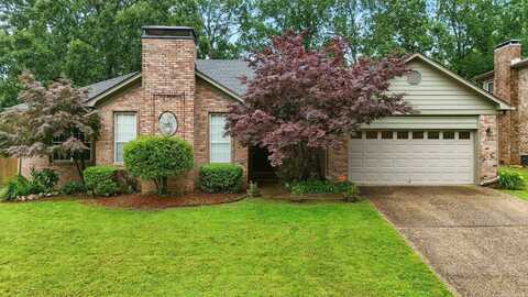 14700 Woodcreek Drive, Little Rock, AR 72211